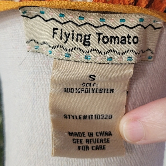 Flying Tomato Floral Top With Bell Sleeves. - Picture 2 of 3